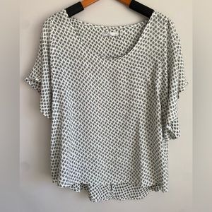 PrAna flouncy light weight blouse.  SIZE Medium